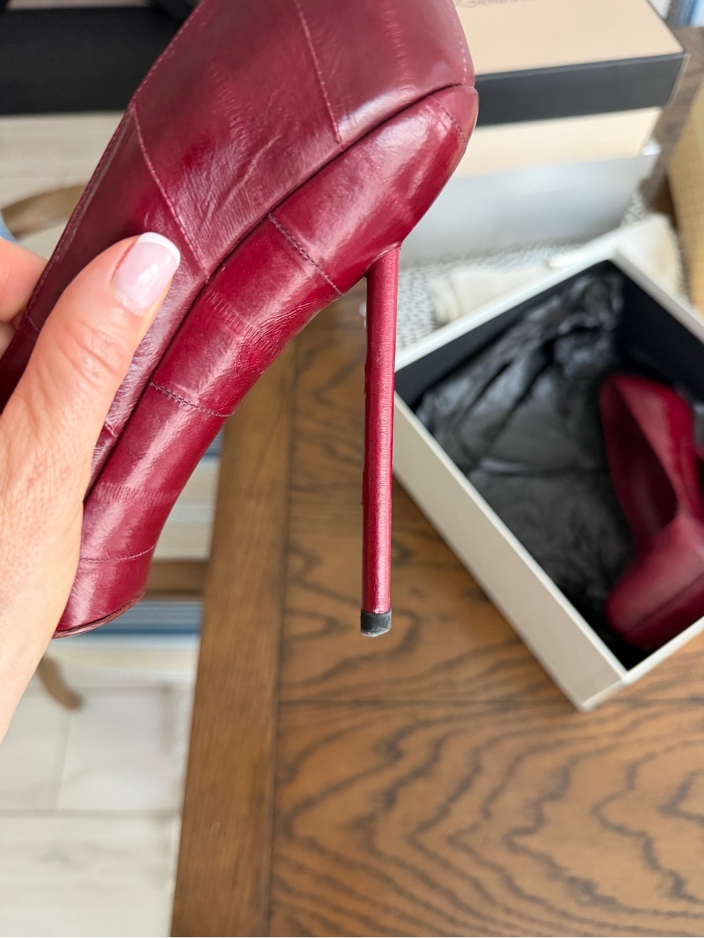 Yves Saint Laurent Deep Wine Leather Stiletto Pump - Picture 9 of 11